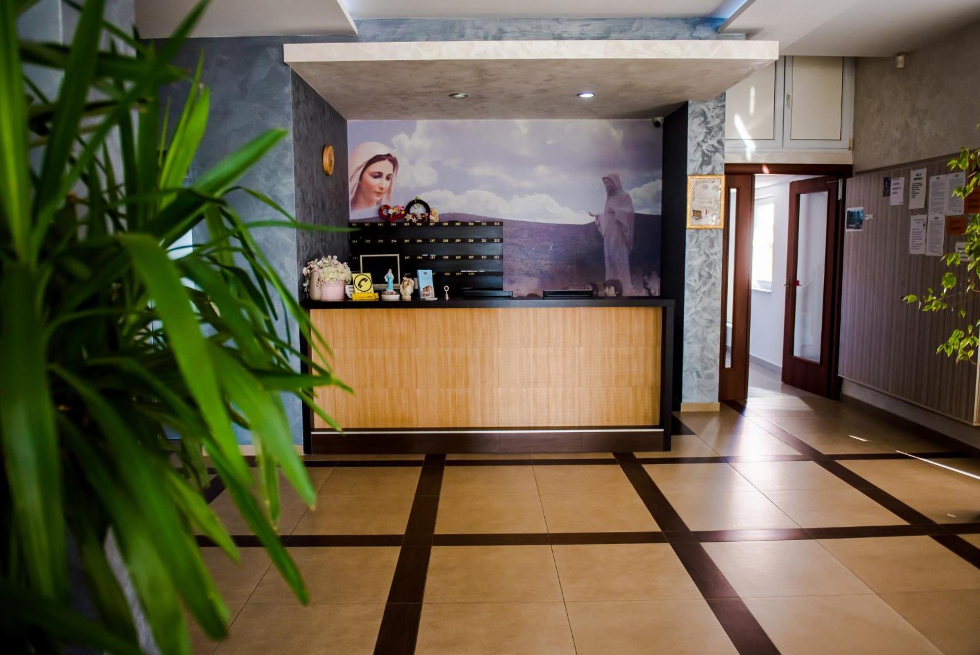 Hotel Villa Monako Medjugorje Luaran gambar