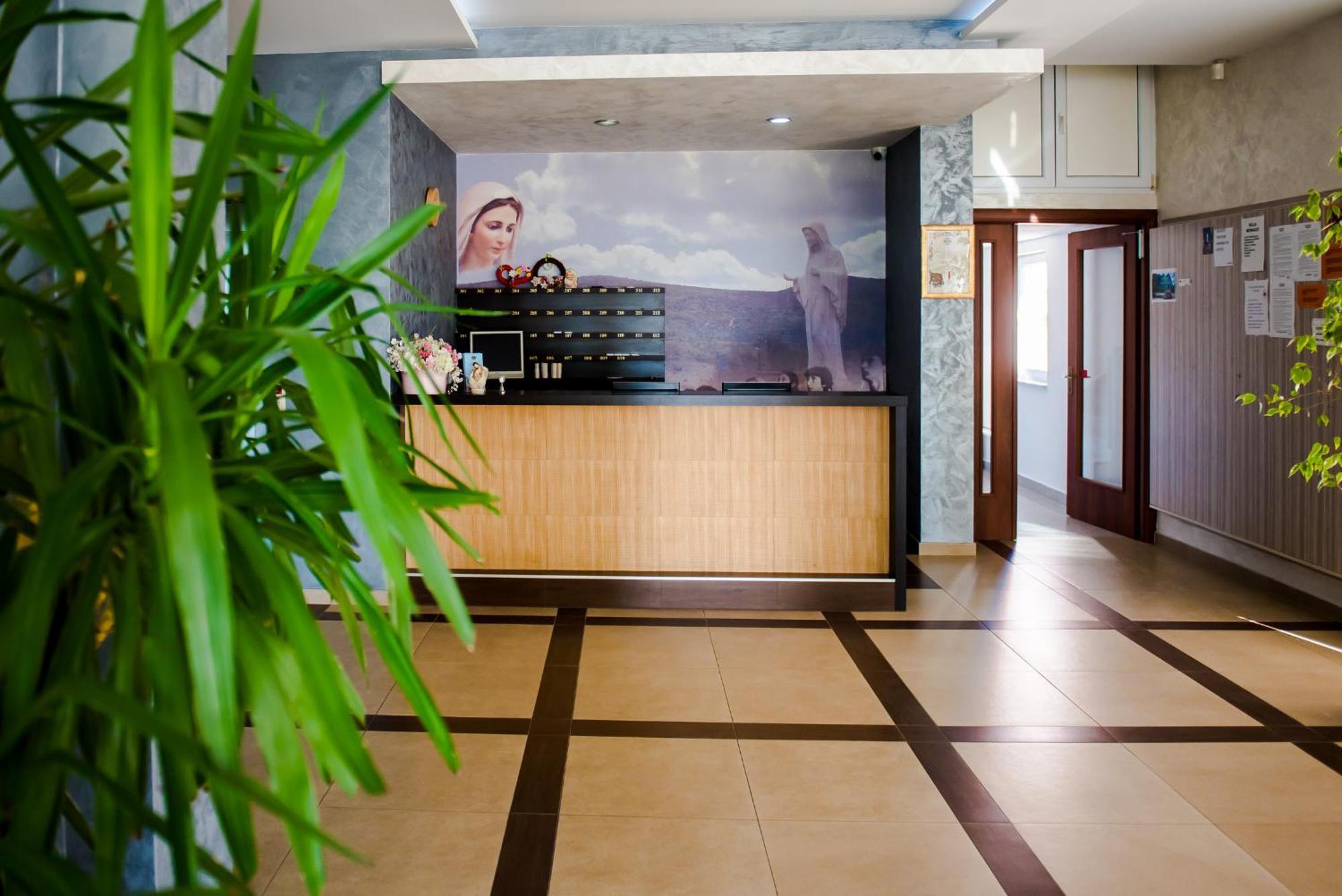 Hotel Villa Monako Medjugorje Luaran gambar
