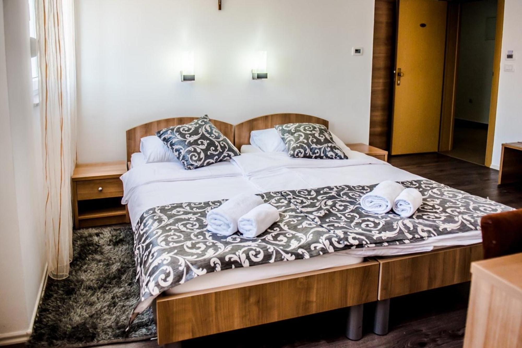 Hotel Villa Monako Medjugorje Bilik gambar